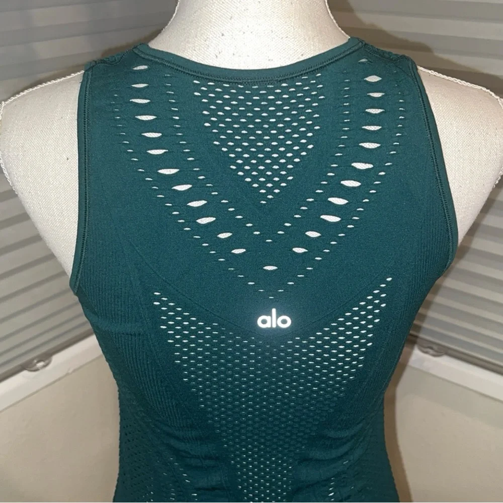 ALO YOGA Lark Perforated Tank Top